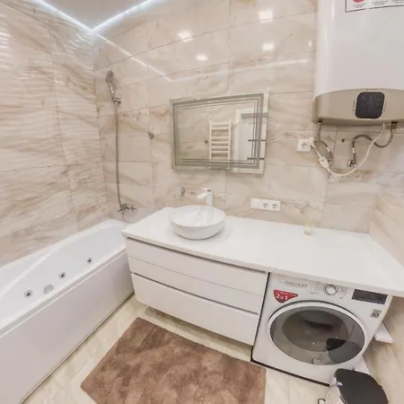 Pearl Premium 2 * Kiev